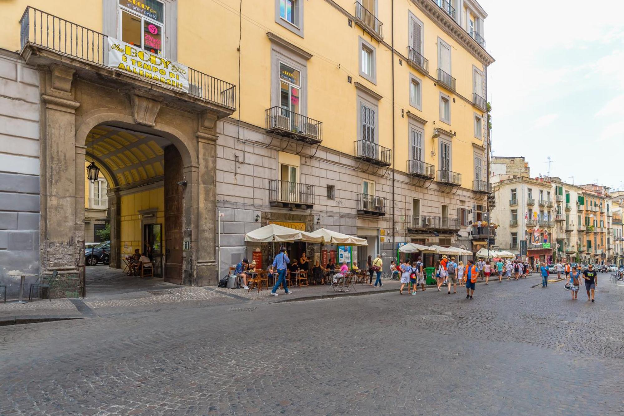 Residenza Trinita Maggiore Naples Exterior photo